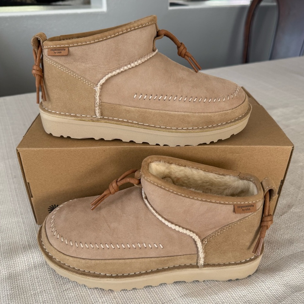 UGG  ULTRA MINI CRAFTED REGENERATE BOOTS